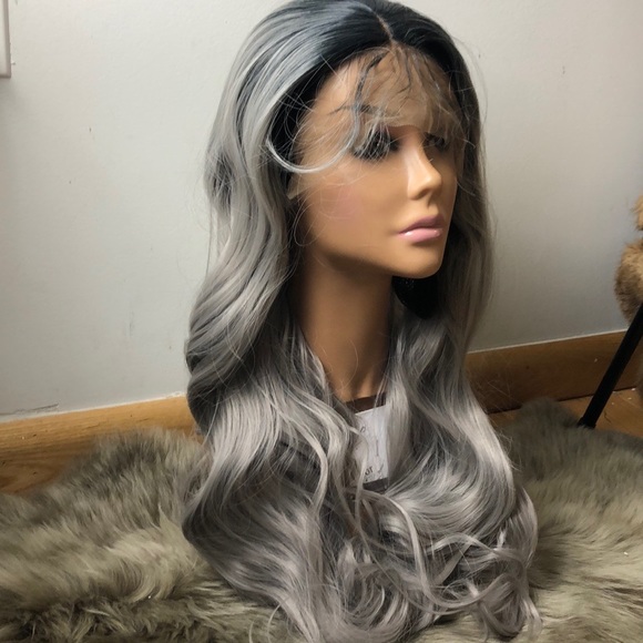 ♥️ 24” GREY OMBRÉ  NATURAL WAVY LACE-FRONT WIG - Picture 2 of 2